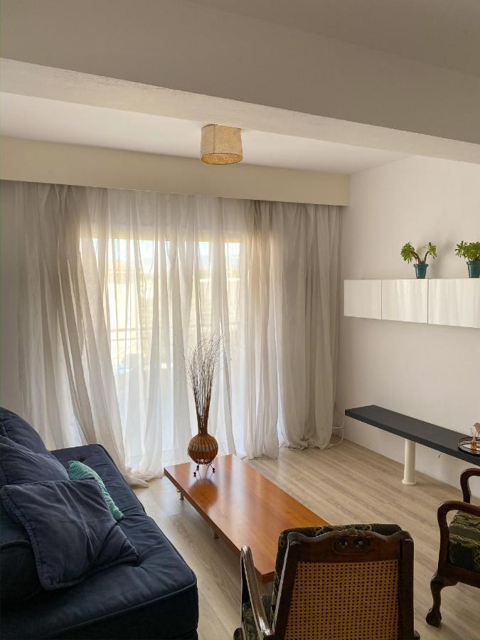 Summer Getaway: Stunning 1 Bedroom Apartment! Polis Exterior foto